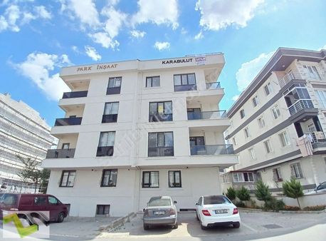 Sultanbeyli Adil Mahallesi Satılık 3+1arakat Daire