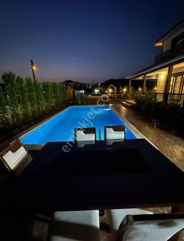 Ege Emlak Yatırımdan Hisarönü'nde Satılık Lüks Havuzlu Villa