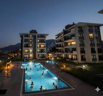 Havuzlu Sitede Arakat 1+1 / Kira Getirisi Yüksek