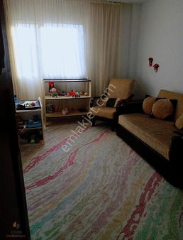 Karşıyaka İnönü Mahallesinde Satılık 3+1 Daire