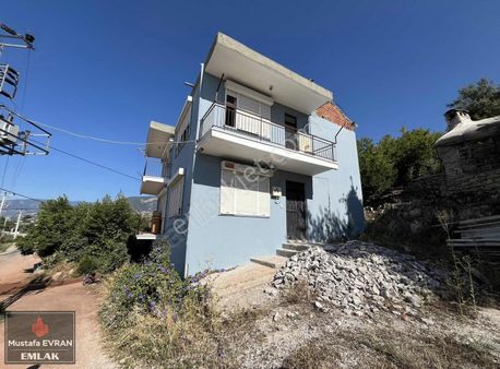 700 Mt2 Arsa İçinde Müstakil 2 Katlı Ev