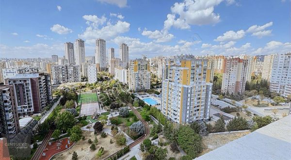 Hayallerinize Göre Yeniden Şekillendirebileceğiniz Çatı Dubleksi