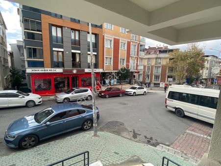 Tabela Değeri Yüksek Cadde Üstünde Metrobüs Dibi 2+1 Sıfır Bina