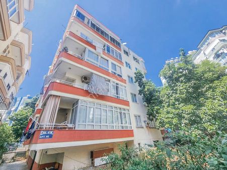 Alanya Saray Mahallesi’nde Satılık 2+1 Ayrı Mutfak Daire