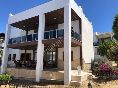 Gümüşlük Koyunbaba'da Gümüşkaya Sitesinde 3+1 İkiz Dubleks