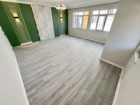 Akçay Sezgin Emlaktan Ön Cephe & Ayrı Mutfak Satılık 2+1 Daire