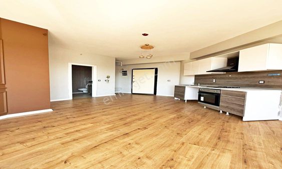 Hem Yatırım&oturuma Uygun Site İçerisinde Full Konsept 1+1 Satılık Daire