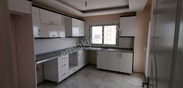 Sarıçam Belediye Arkası Satılık 3+1 Daire Bulvar Üzeri