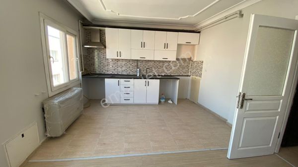 Emlak/tur'dan Manisa Turgutlu Kiralık Eski Manisa Yolu