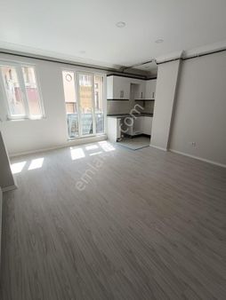 Maltepe Fındıklıda Satılık 2+1 Açık Amerikan Mutfak 1 Kat Kapu Masrafı Yok