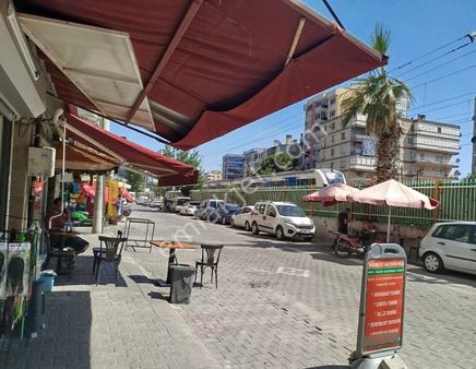 İzmir Bayraklı'da Cadde Üzeri Kiralık Dükkan