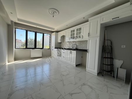 Tek Gayrimenkul'den Geniş Mutfak Sevenlere 3+1 Satılık Daire