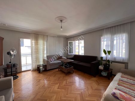Buca Barış Mahde 3+1 130m2 Dgazlı Satılık Daire