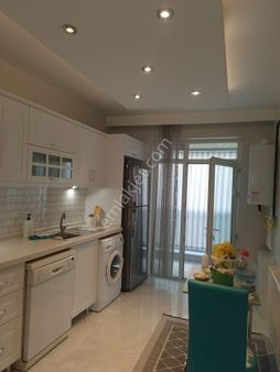 Çamlıca Mahallesinde Tombakzade Cadde Üstü 2+1 Satılık Daire