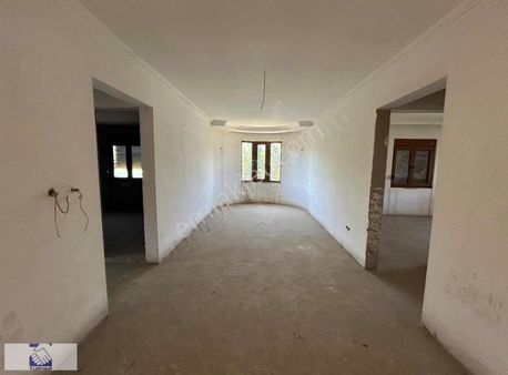 Denizli Hukukçular Sitesinde Satılık 5+1 Villa