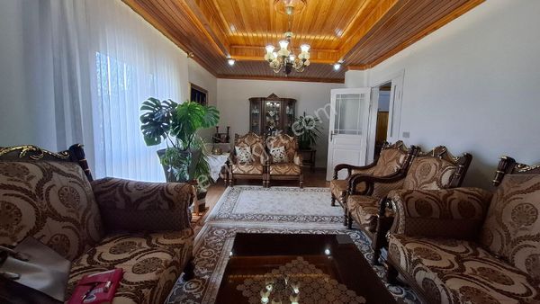 Bayraklı Osmangazi Mah. De Satılık 3+1 Daire