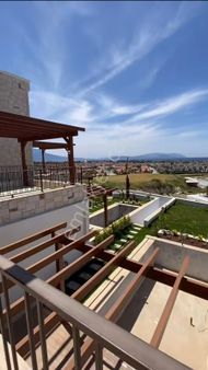 Kuşadası Soğucak'ta Deniz Manzaralı Satılık Yeni Daire