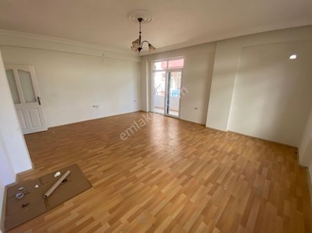 İnfo Gayrimenkul Kasaplar Mah. 3+1 Geniş Kiralık Daire