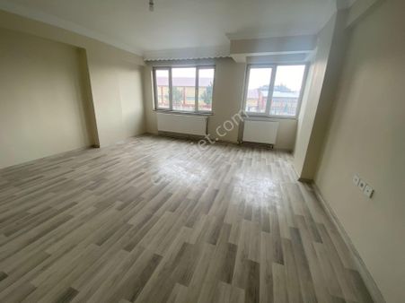 Kahvecioğlu Emlak'dan Ece Mah Satılık Daire