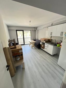 Maltadan Üniversite Yakını 1+1 Eşyalı Kiralık Daire