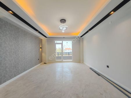 Başiskele Yeşilyurt Deniz Manzaralı Satılık 3+1 B.dubleks Daire