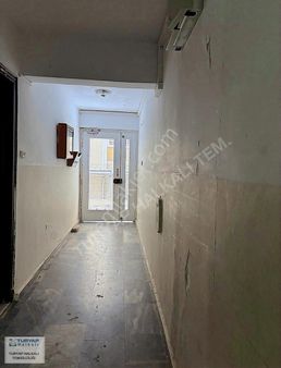 Halkalı Merkez Mh.satılık 3+1 Daire