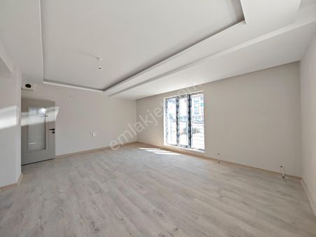 Karapürçek'te Geniş Yapıda 3+1 Sıfır Satılık Daire !!