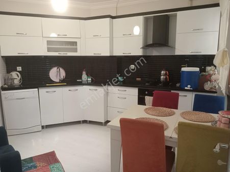 Hürriyet Mah. Merkezi Konumda Satılık Daire (emin'den)