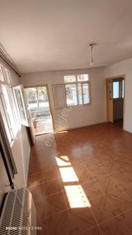 Yeşiltepede Doğalgaz Sobalı 3+1 Kapalı Mutfak Temiz Müstakil Kiralık Daire