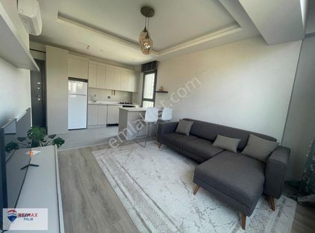 Remax Palm'den Çiftlikköy'de Eşyalı 1+1 Satılık Daire