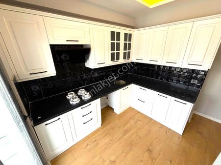 𝄞melodi'den Merkez'de 4+1 Yerden Isıtmalı Ayrı Mutfaklı Denize 500mt Ultralux Tasarımıyla Dublex