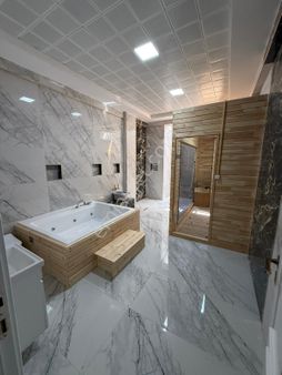 Erenköyde Ultra Lüx Akıllı Sauna & Jakuzili Dubleks Villa