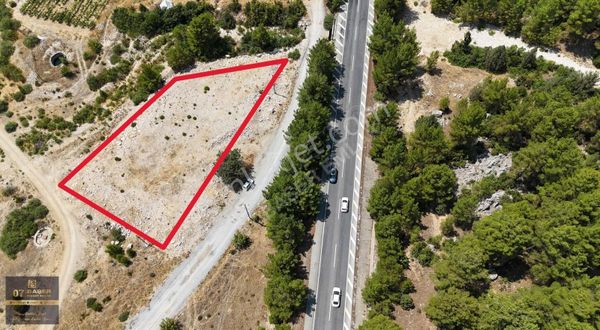 Cemerlerde Satılık 2121 M2 Konya Yolu Üzeri Anayola Sıfır Parsel