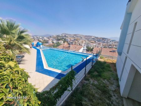 Kuşadası Kadınlar Denızınde Full Manzaralı 3+1 Bahçelı Vılla