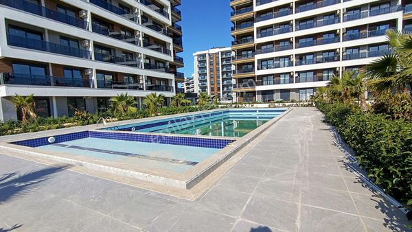 Deniz Gören Kapalı Otoparklı Arakat 1+1 Kiralık Daire