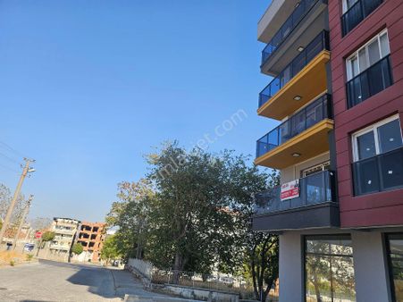 Soke Emlak Ofisinden Çeltıkcı Mahallesınde Satılık Daire