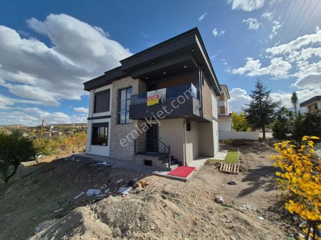 Hacılar Akyazı Da 3+1 Ultra Lüx Villa !!!