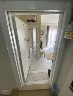 Önemden Cadde Üzer 1+1 Eşyalı Ara Kat Daire