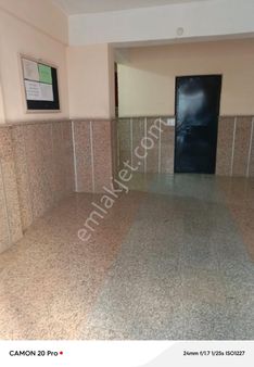 Uşak Emlak Ofisinden Uşak Ünalan Mahallesi Şahin Market Civarı 2+1 115 M2 Kiralık Daire