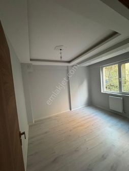 Şirintepe Mahallesi – Bahriye Sokak’ta Kiralık 1+1 Daireler
