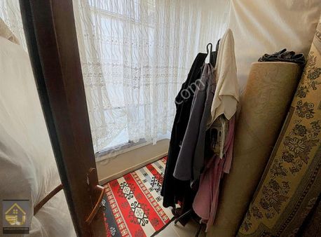 Dikmen Malazgirt Mah. Ful Yapılı Ara Kat Satılık 4+1daire