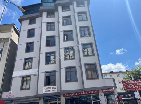 Samandıra Merkez De Düz Giriş,iskanlı,çok Amaçlı Dükkan &mağaza