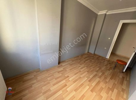 Sancaktepede Metroya Yürüme Mesafesinde Satılık 3+1 Daire