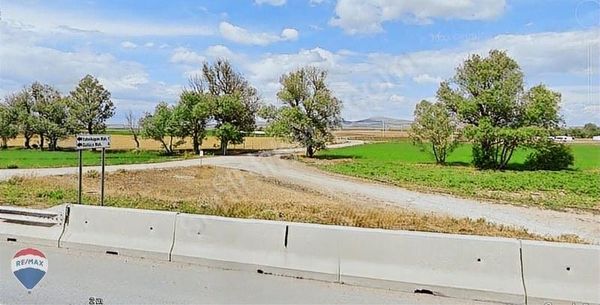 Remax Mavi Den Eskişehir Yahnikapanı Nda Yatırımlık Fırsat Arazi