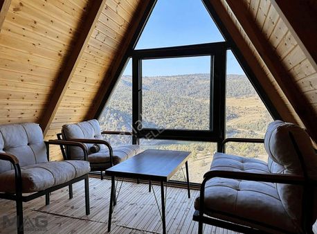 Doğayla İç İçe 5255 M² Tarla Üzerinde Bungalov Göl Manzaralı