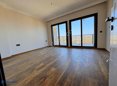 Premar Datça Çevreyolu'nda Deniz Manzaralı Behçeli Lüks Villa