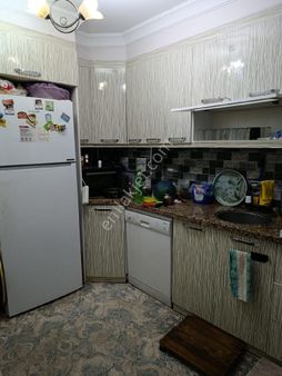 Turgutlu Satılık Şehitler Mah 80m² 2+1 Oda 4.kat Doğalgazlı Balkonlu Altay Meydanı Civarı Daire