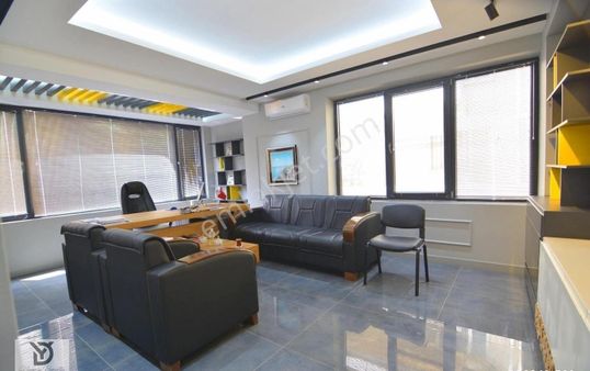 Satılık Geniş Ferah Ofis Dükkan
