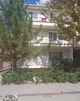 Genç Emlaktan Çiğdem Sokakta Kiralık