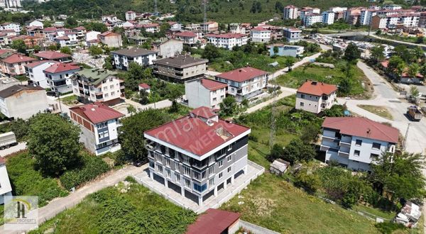 Eskipazar Ulubey Yoluna Yakın 4+1 190 M2 Teraslı Dublkes